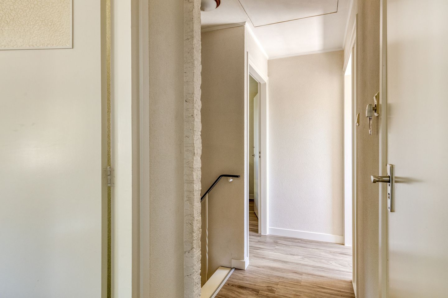Photo 35 of Burgemeester van Erpstraat 54