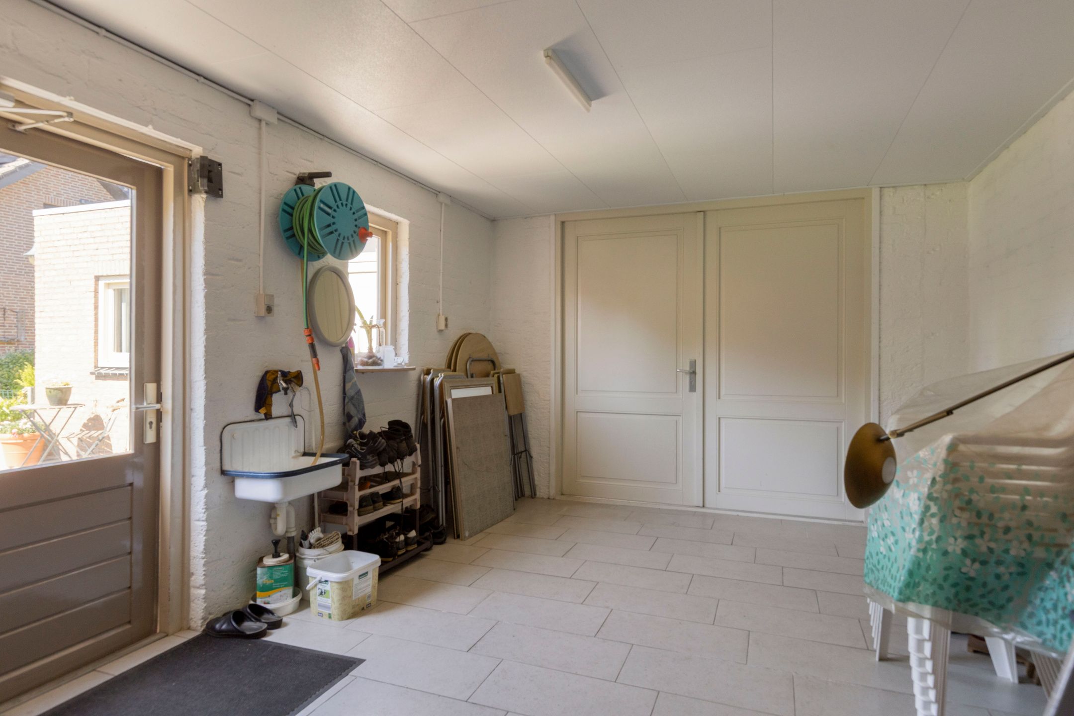 Photo 24 of Burgemeester van Erpstraat 54