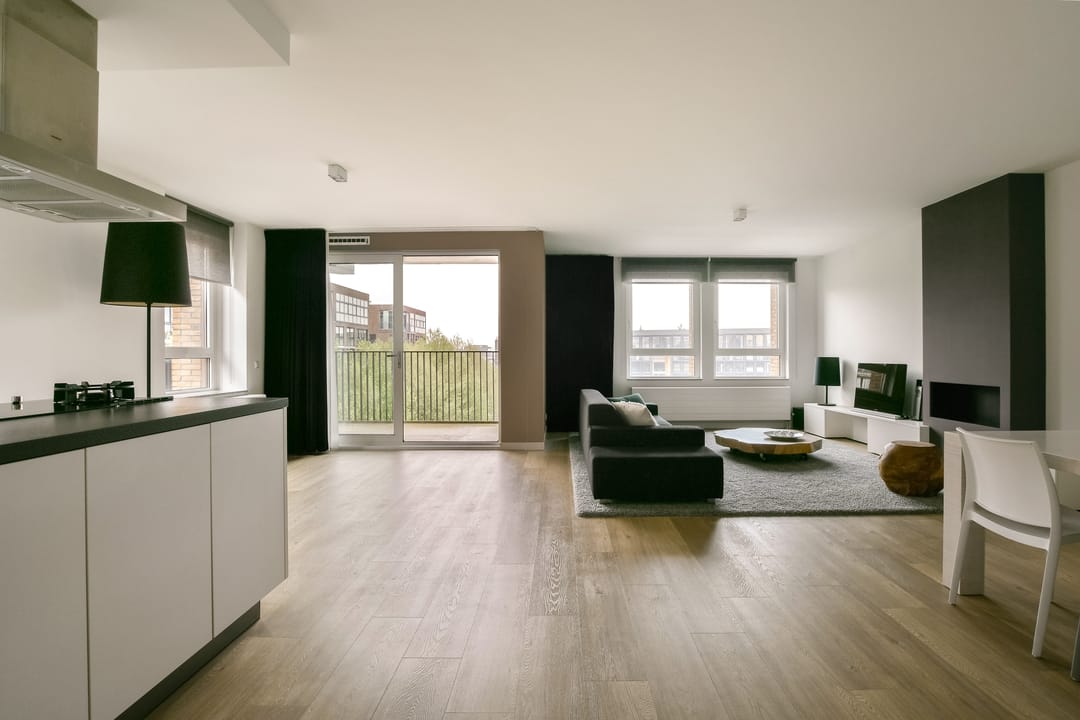 Photo 8 of Pieter Oosterhuisstraat 32
