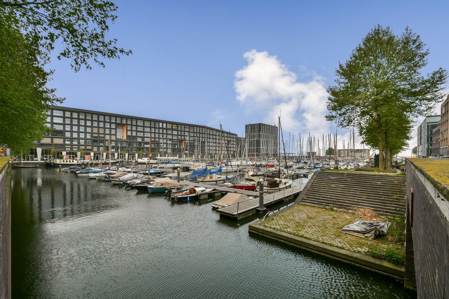 Photo 25 of Pieter Oosterhuisstraat 32