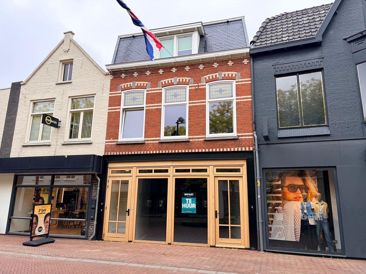 Photo 1 of Walplein 15-A