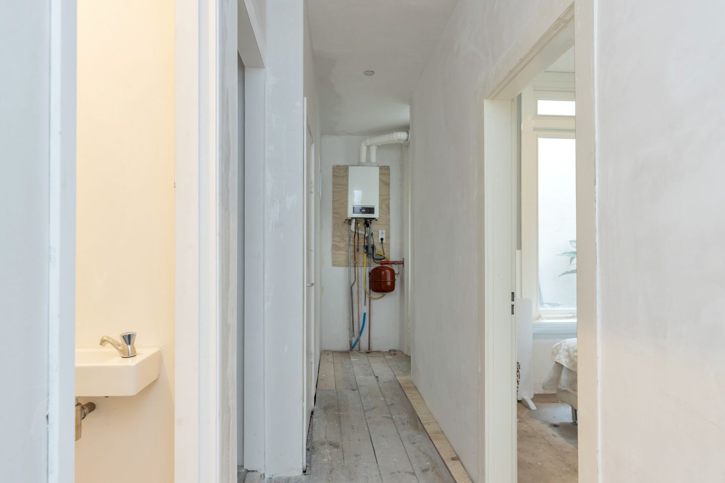 Photo 19 of Zwanenburgwal 278