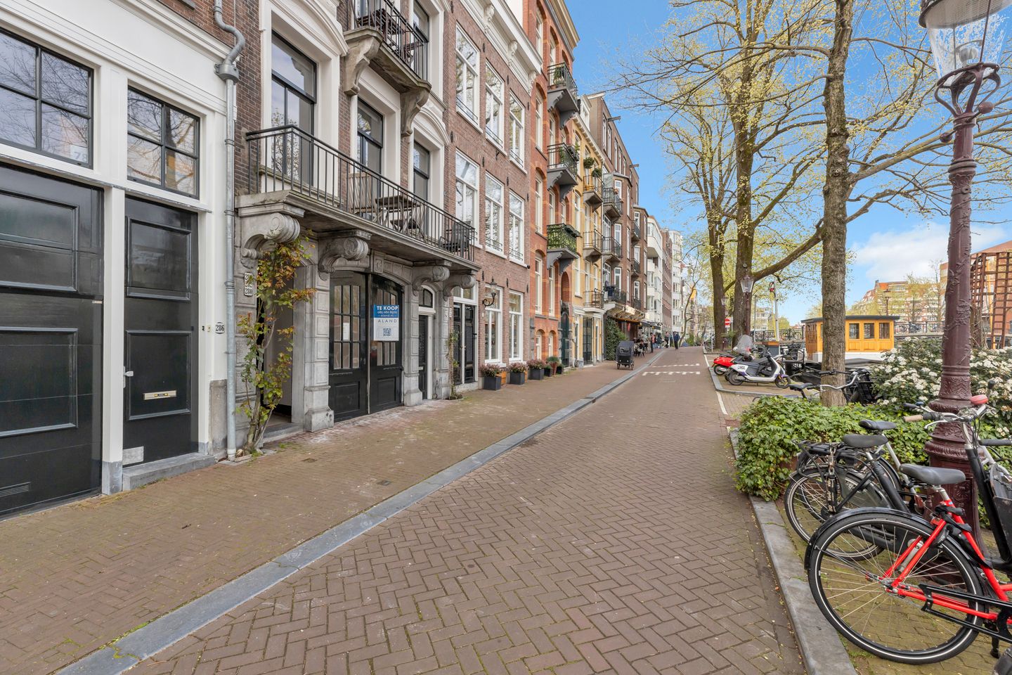 Photo 20 of Zwanenburgwal 278