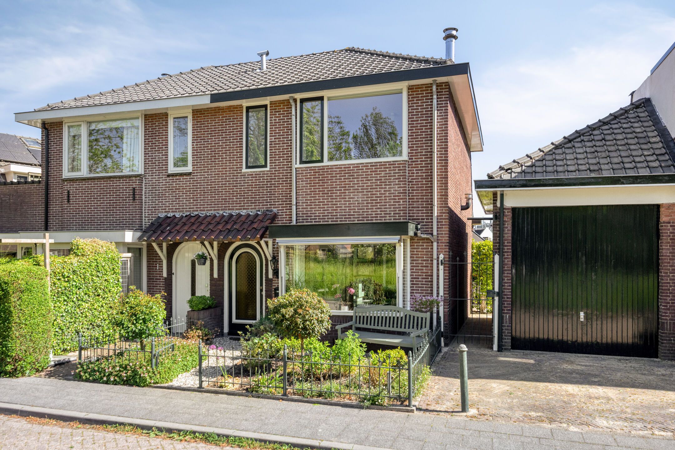 Van Brederodestraat 2