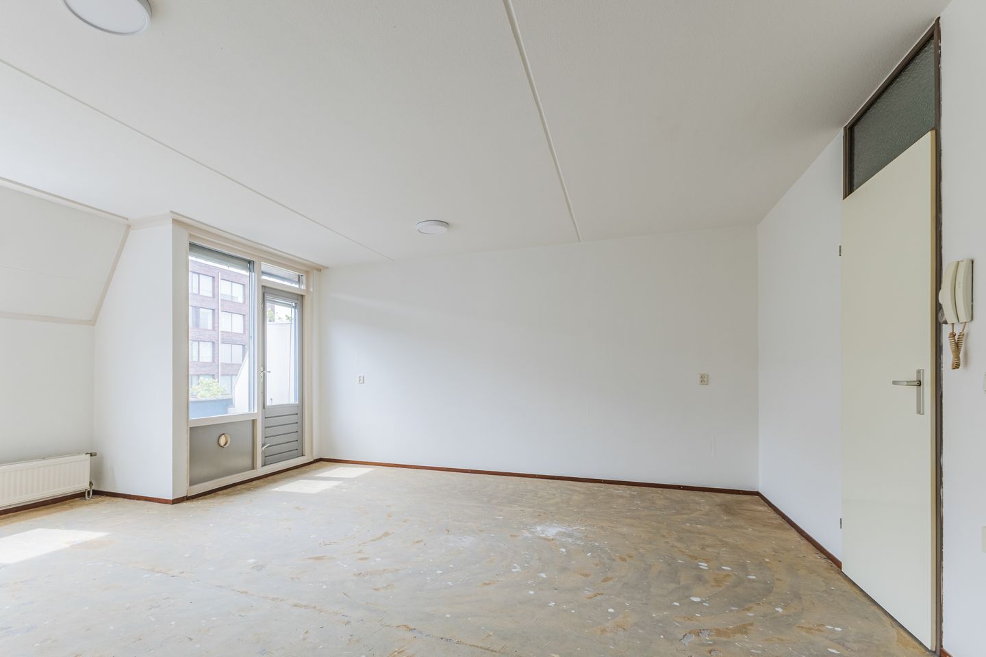 Photo 20 of Valkenierstraat 39