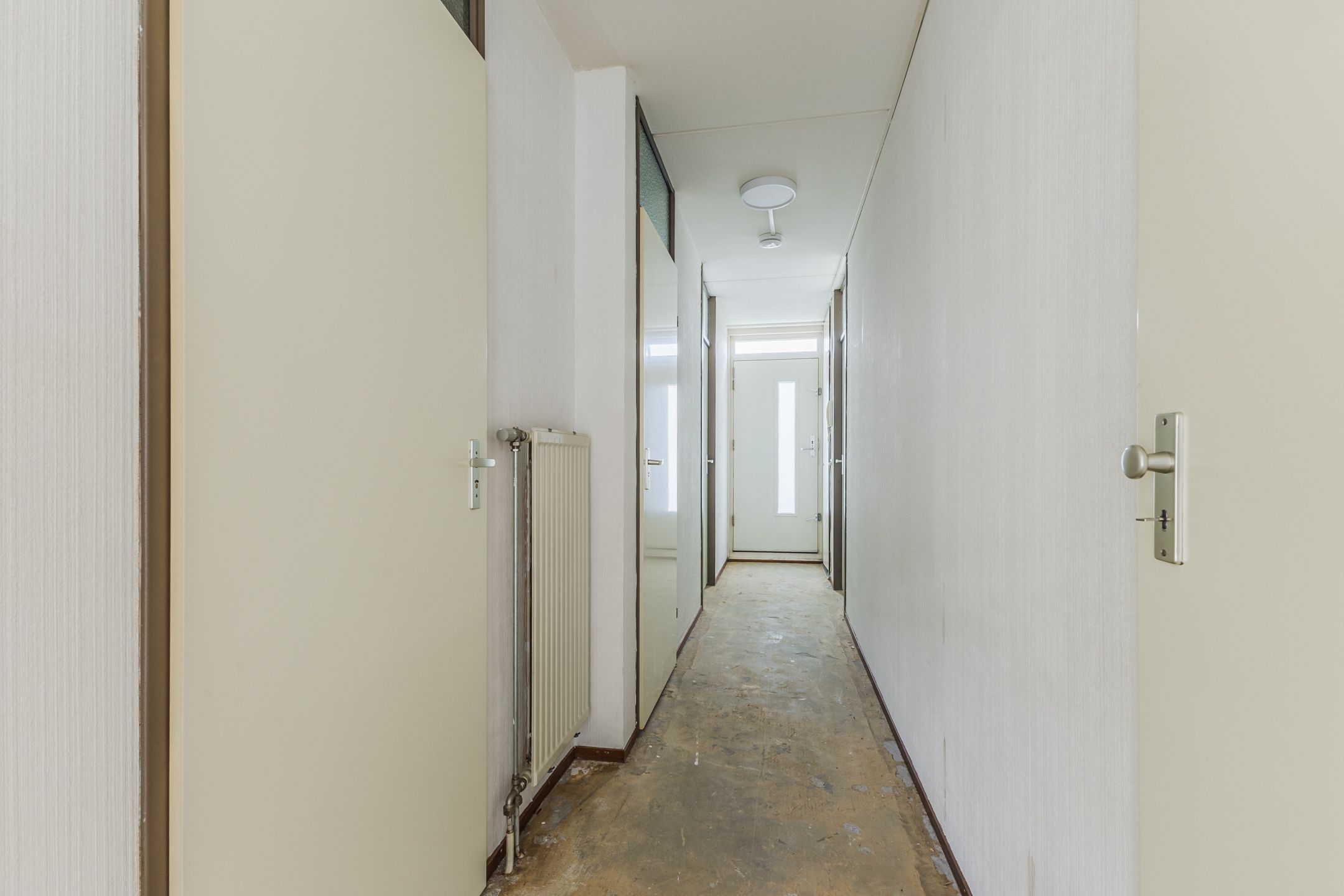 Photo 9 of Valkenierstraat 39