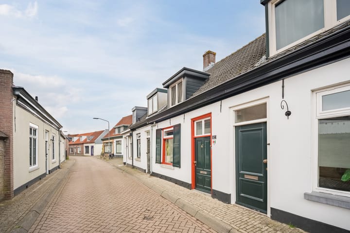 Photo 2 of Klappeijstraat 62