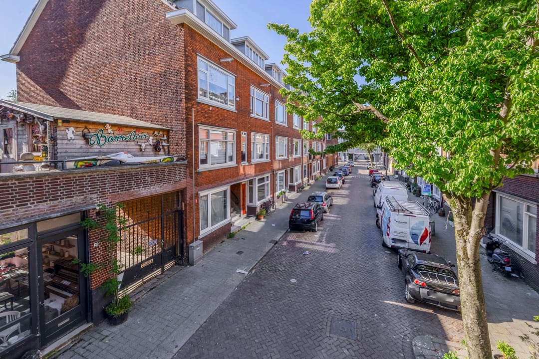 Photo 8 of Jaersveltstraat 14-A
