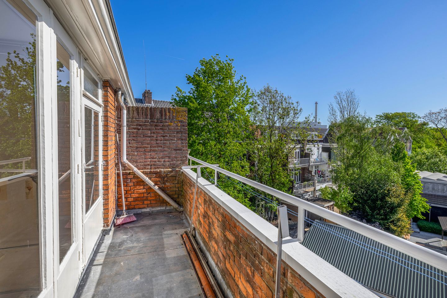 Photo 35 of Jaersveltstraat 14-A