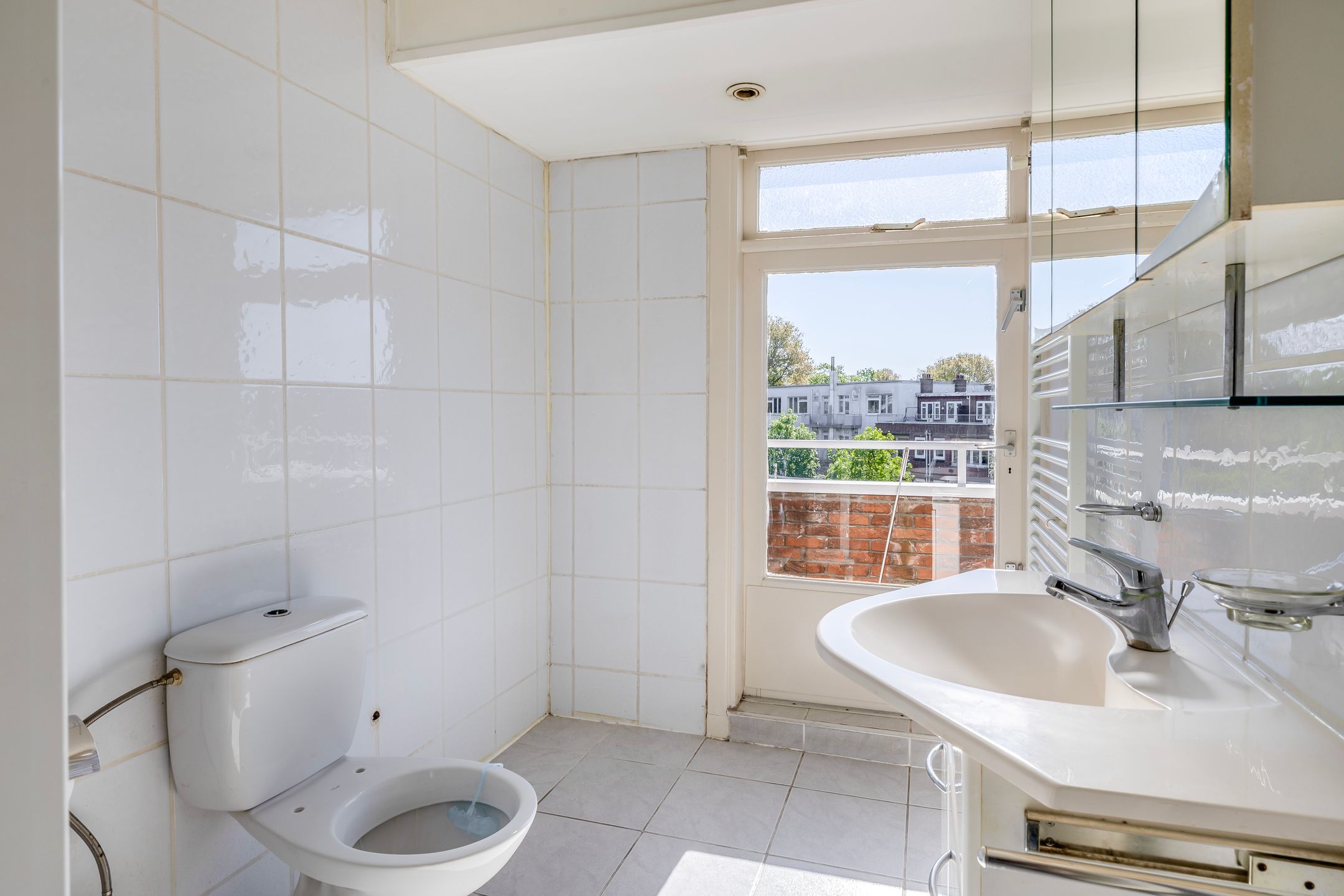 Photo 39 of Jaersveltstraat 14-A