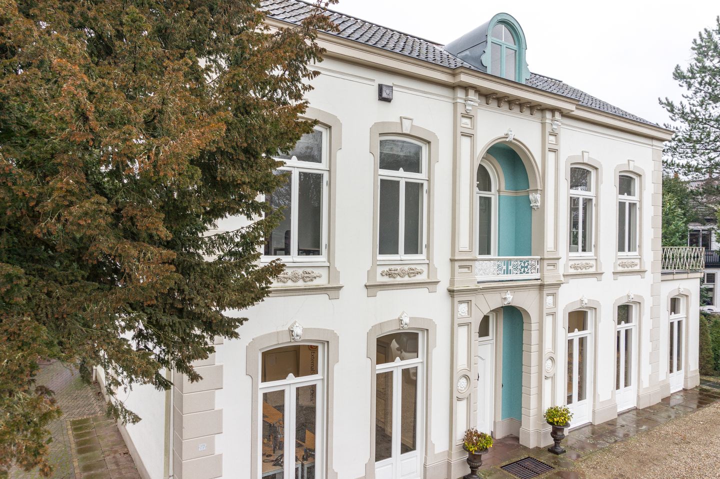 View photo 3 of Dorpsstraat 77