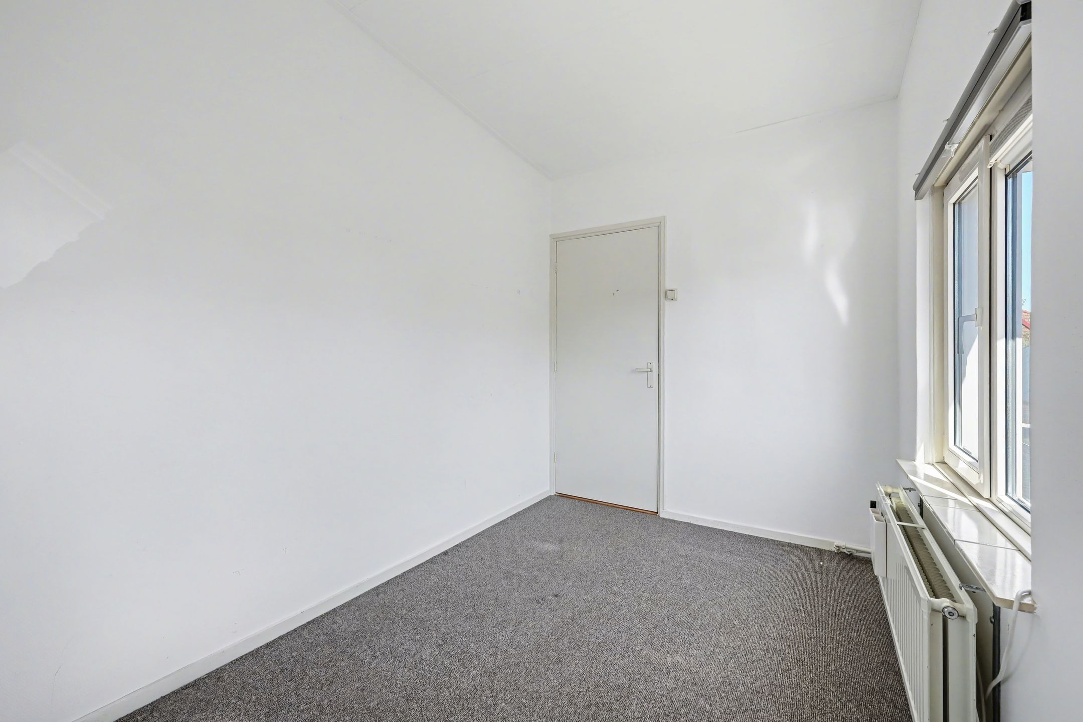 Photo 36 of Bernard van Galenstraat 24