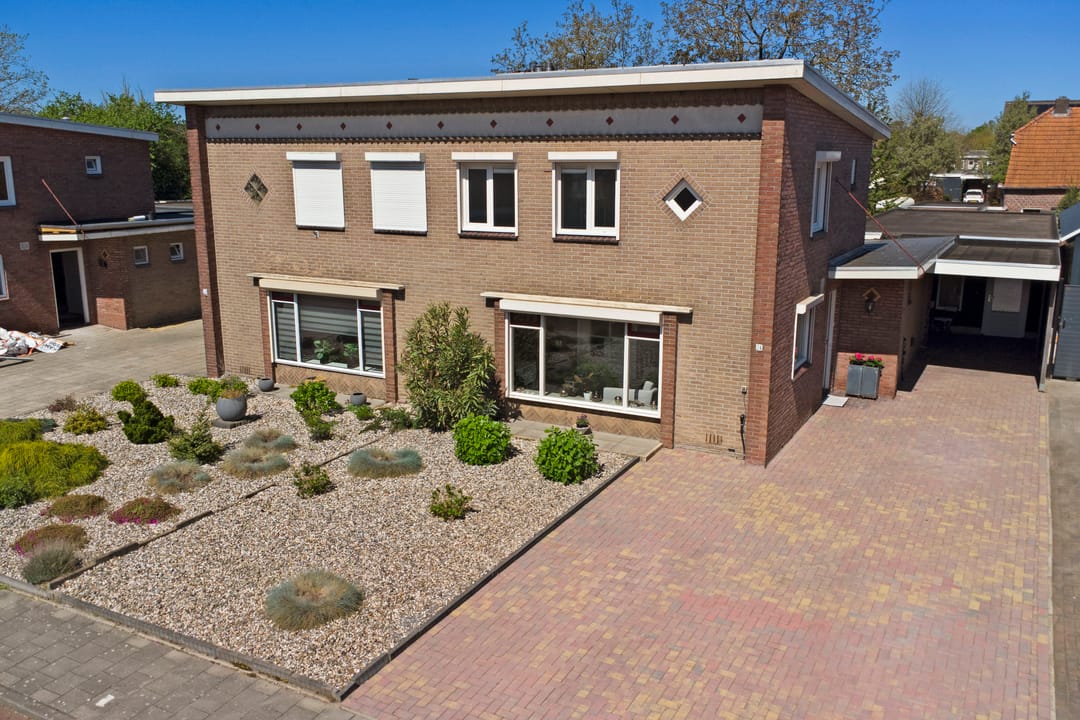 Photo 46 of Bernard van Galenstraat 24