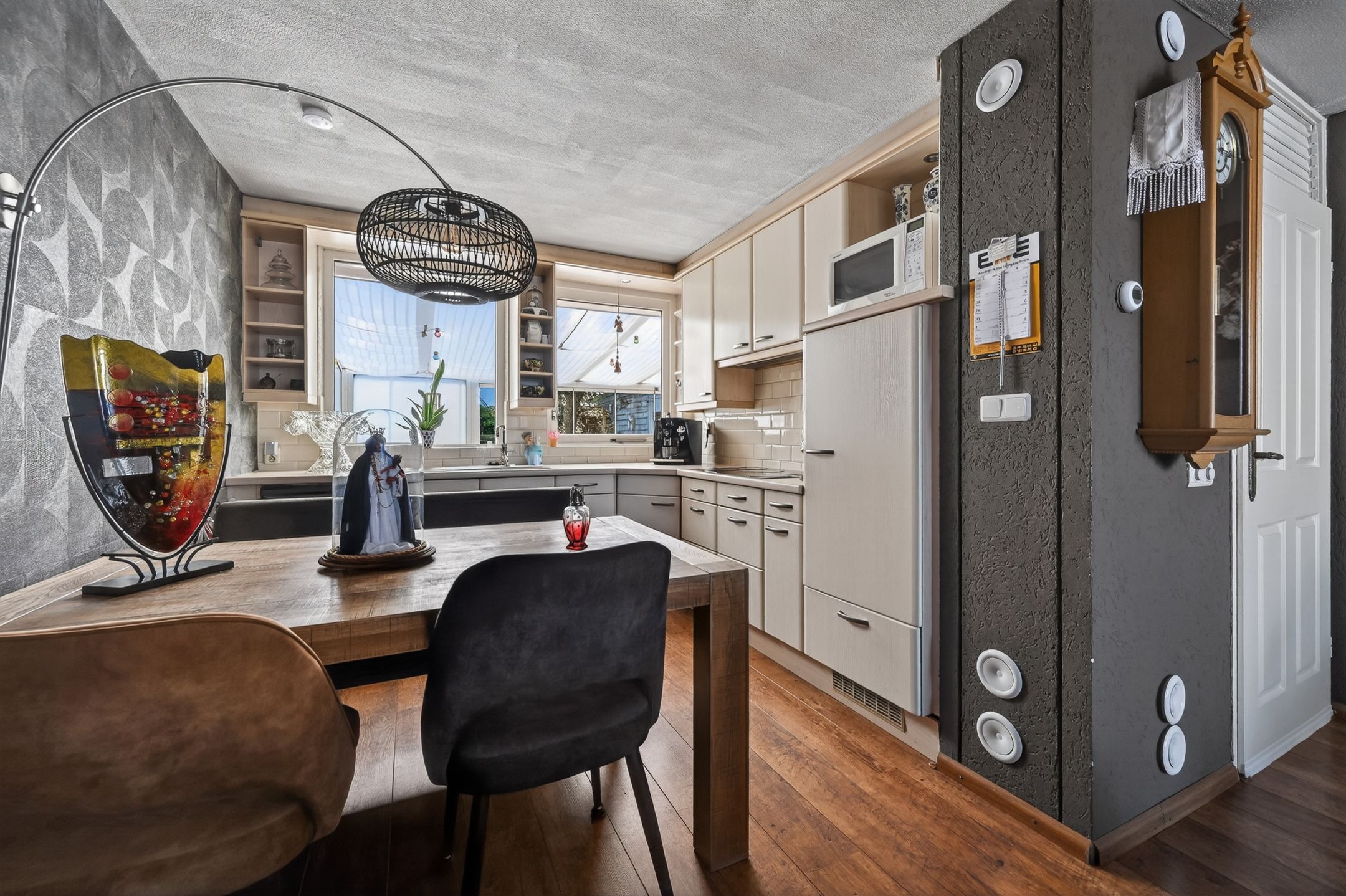 Well-Maintained Semi-Detached House with Solar Panels and Garage in Family-Friendly Klazienaveen Neighborhood — 12