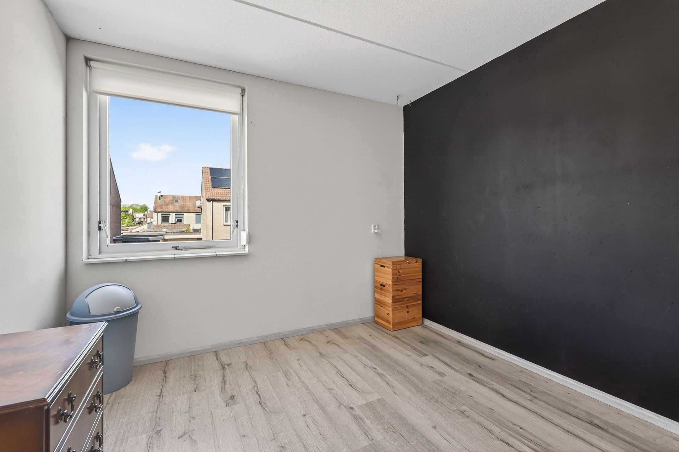 Well-Maintained Semi-Detached House with Solar Panels and Garage in Family-Friendly Klazienaveen Neighborhood — 21