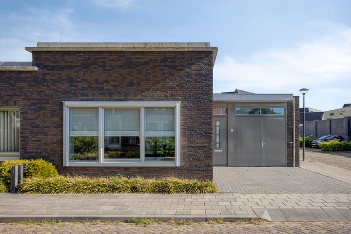 Foto 4 van Twee Torensstraat 20