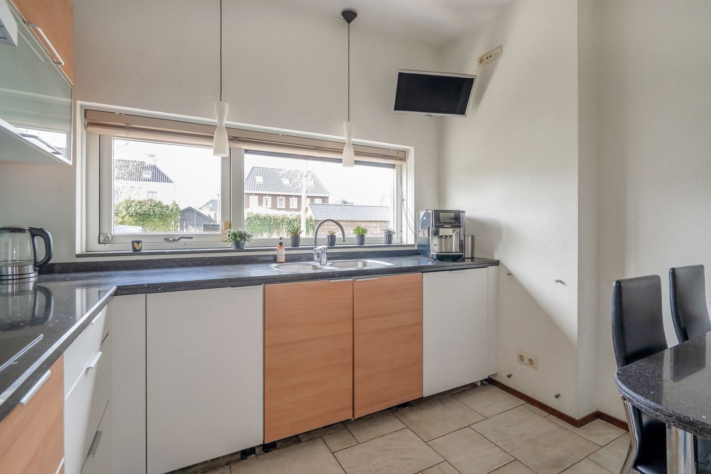 Photo 19 of Hekendorpstraat 40