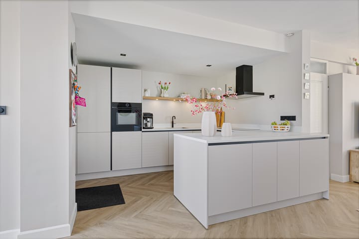 Photo 2 of P.C. Hooftstraat 10