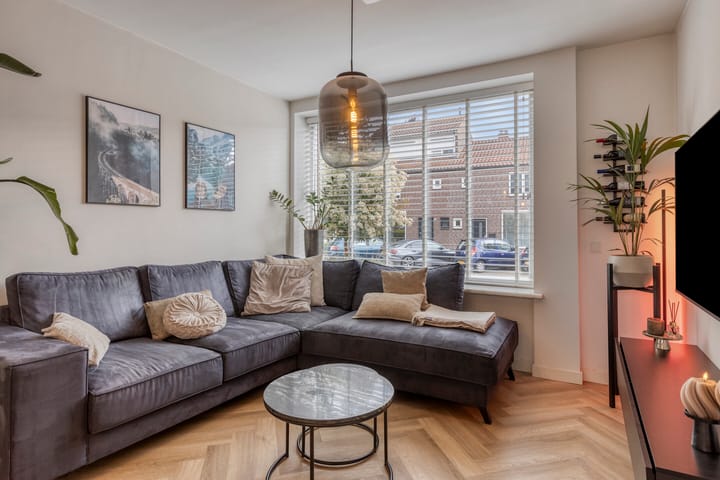 Foto 4 van Lange Mees 60