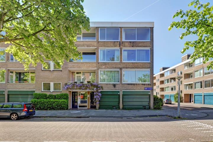 Photo 4 of Gijsbrecht van IJselsteinstraat 125