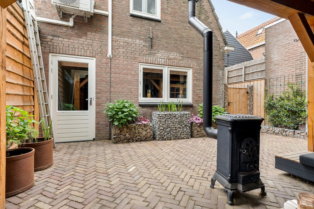 Photo 37 of Kerkstraat 4