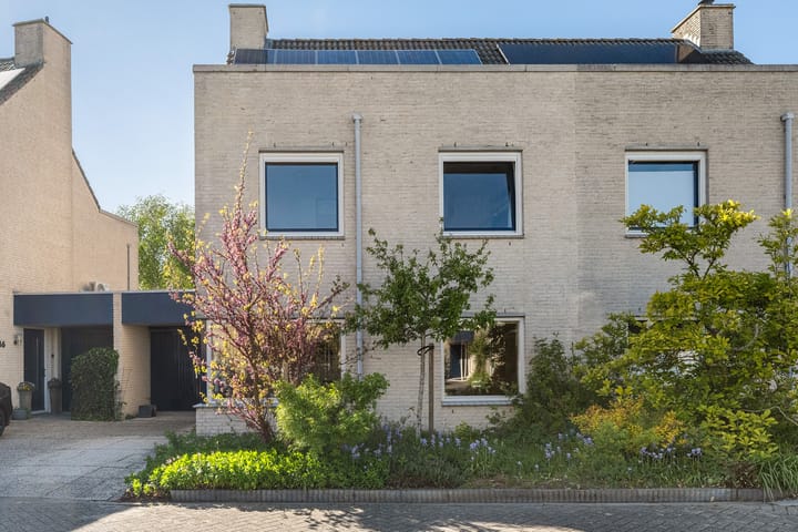 Photo 4 of Izak Osstraat 44