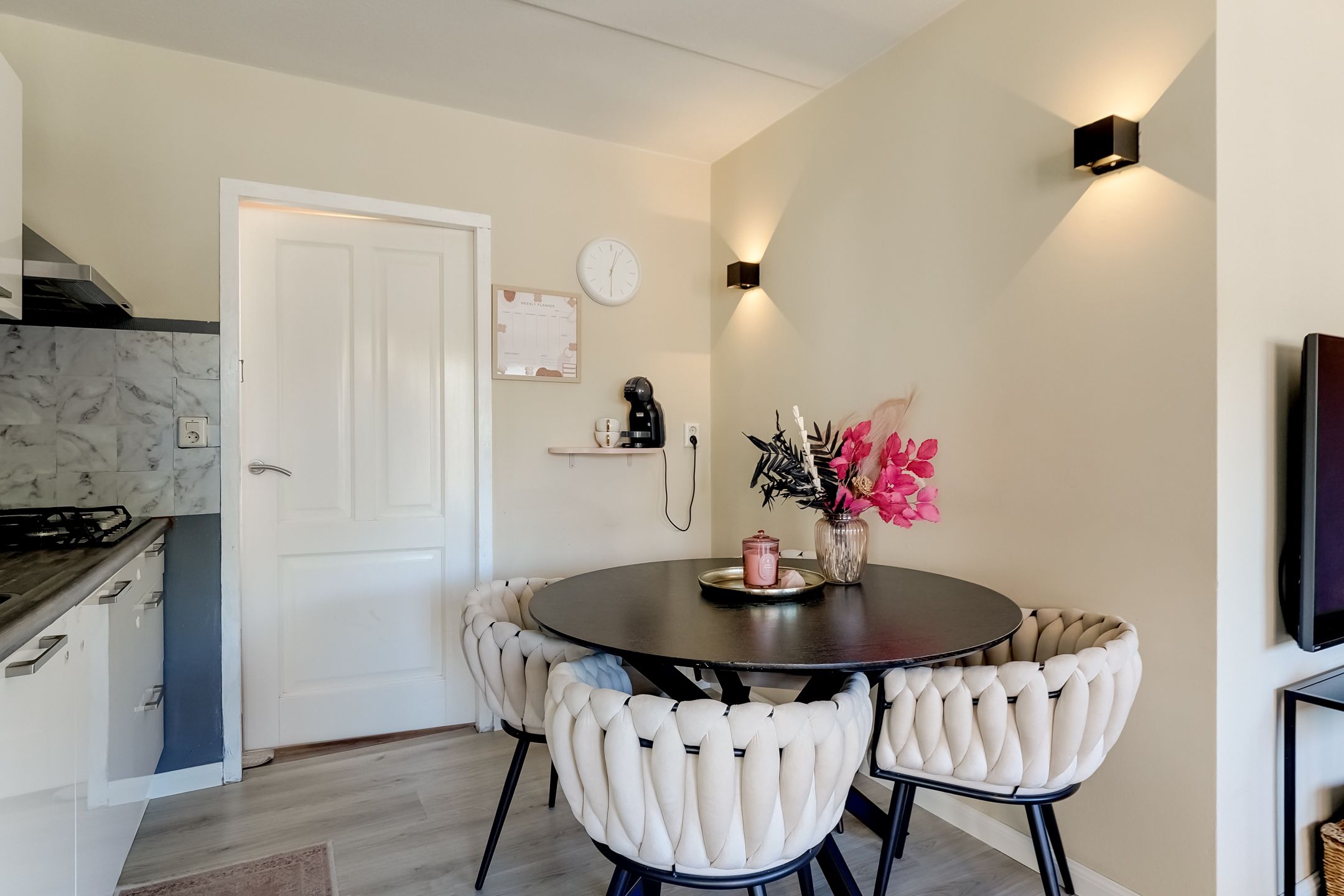 Photo 12 of Kloet 32