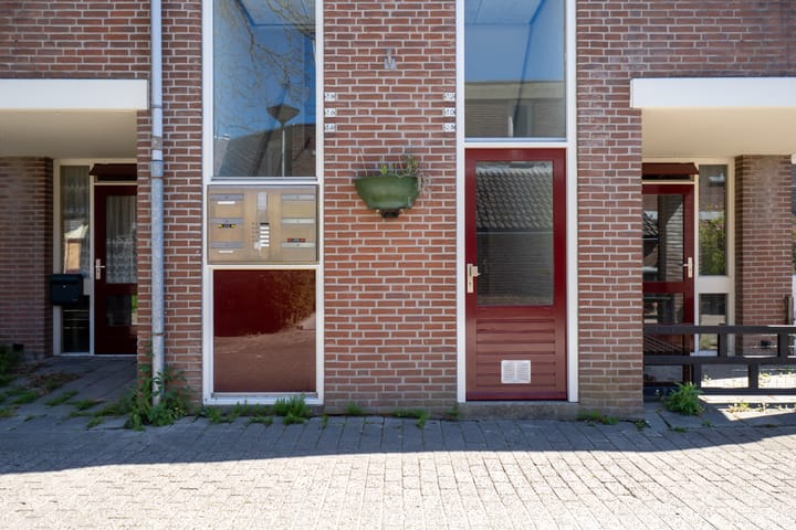 Photo 4 of Kloet 32
