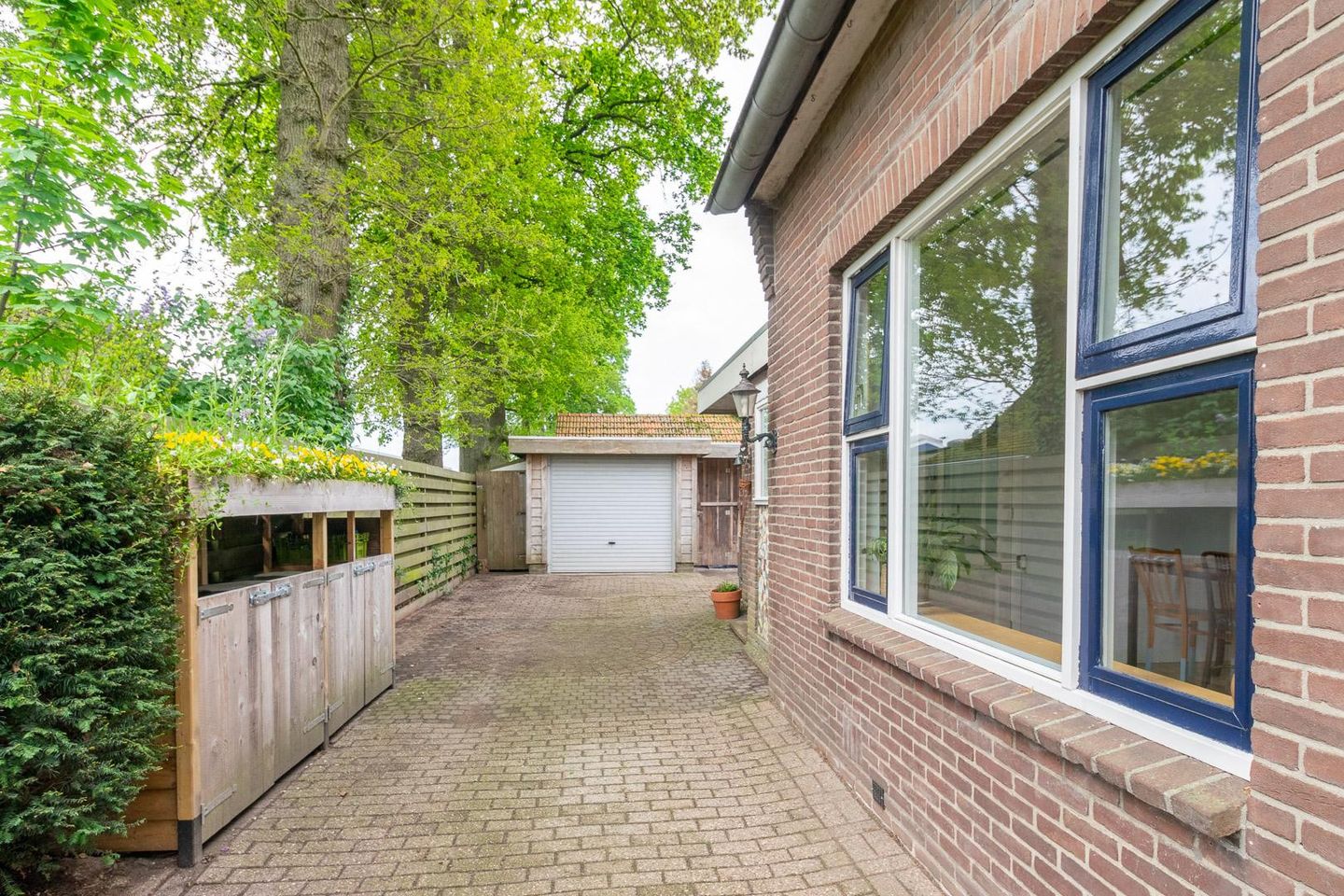 Foto 40 van Brugstraat 102