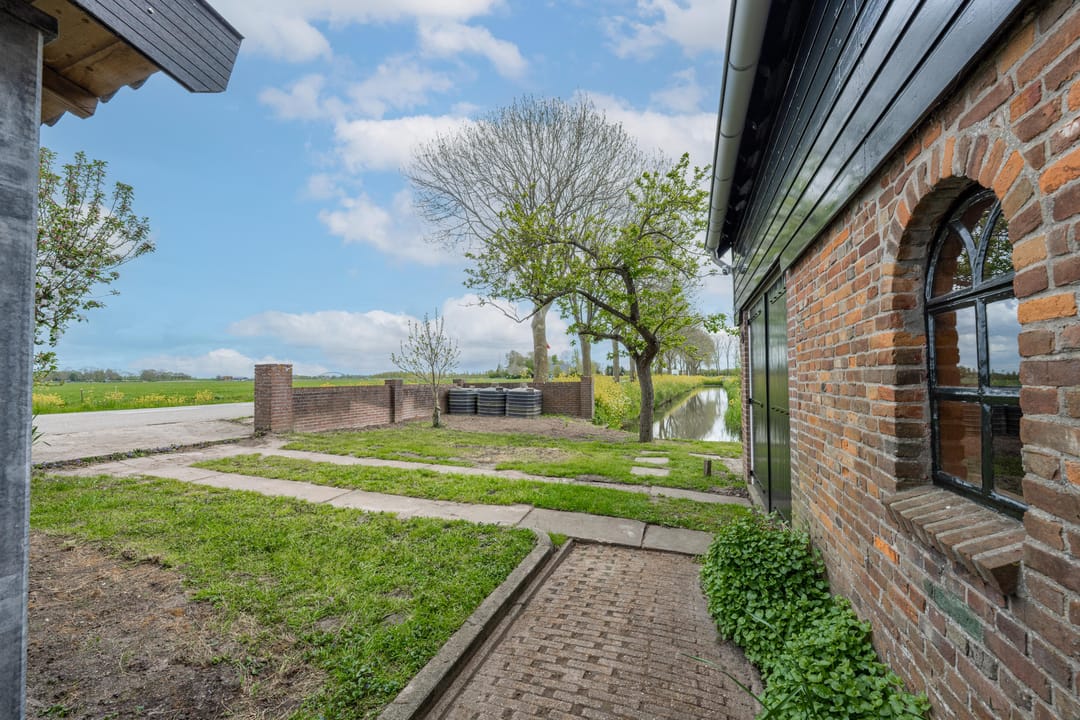 Photo 38 of Prijsseweg 20