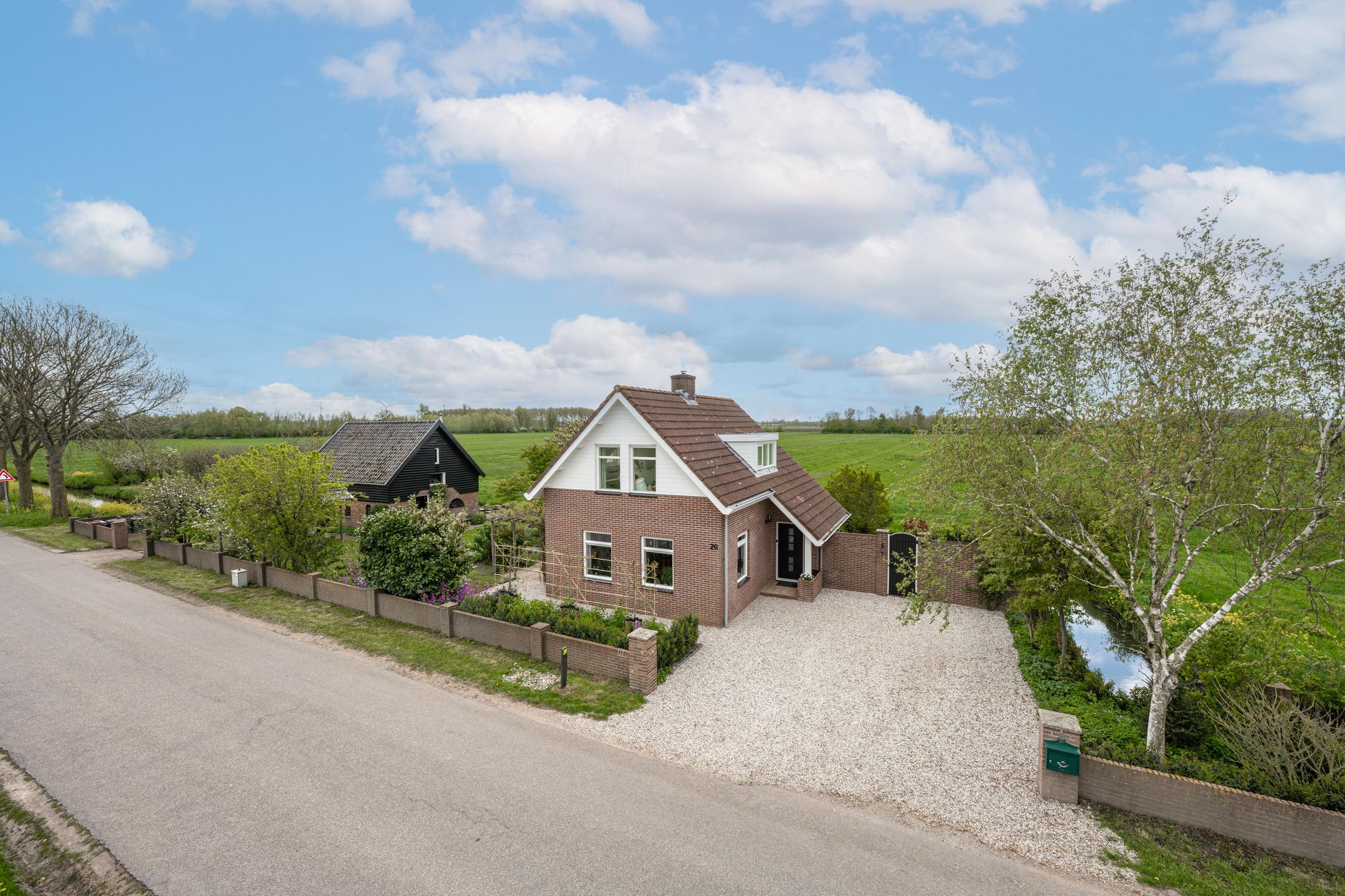 Photo 84 of Prijsseweg 20