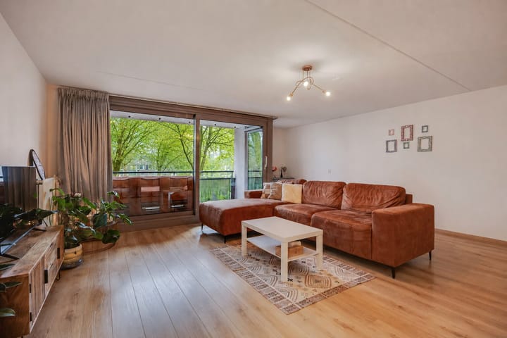 Photo 2 of van Berckelstraat 5