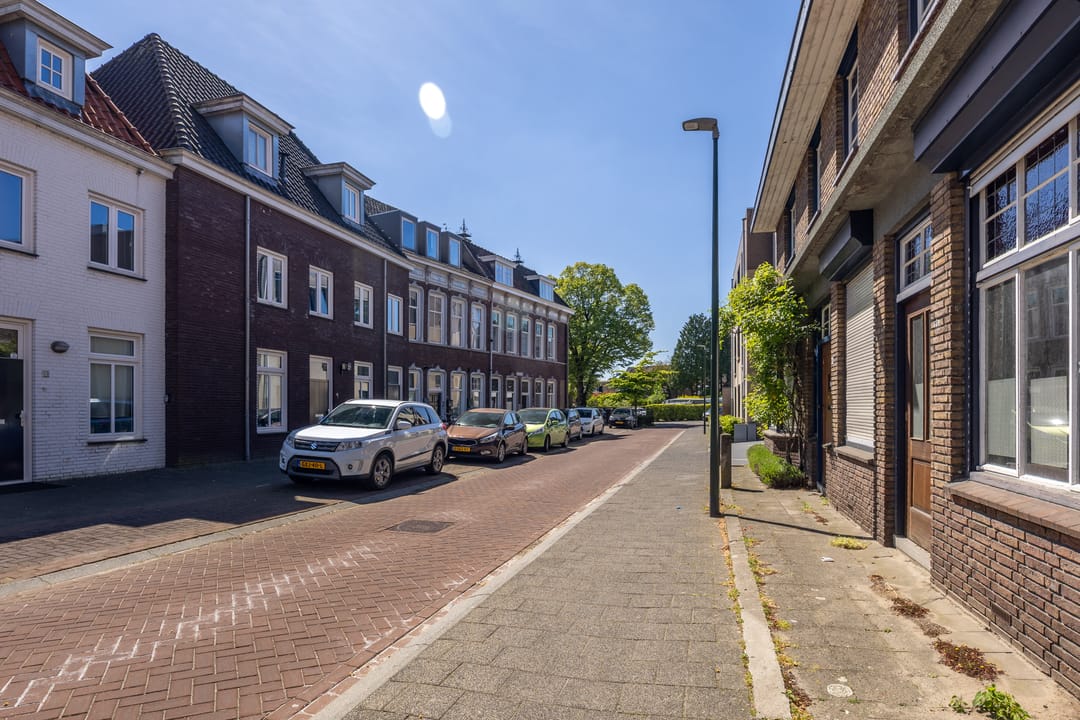Spacious Semi-Detached Home with Renovation Potential in Boxtel Centre — 32