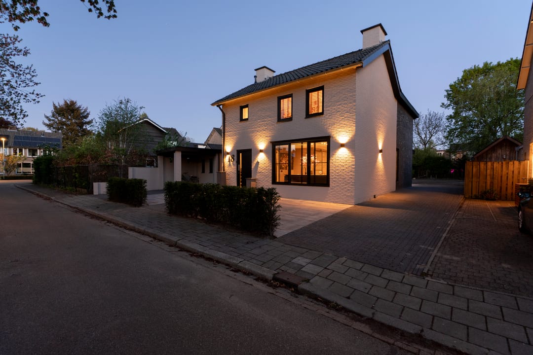 Photo 1 of Gravenstraat 18
