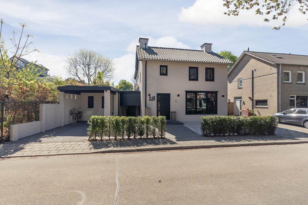 Photo 7 of Gravenstraat 18
