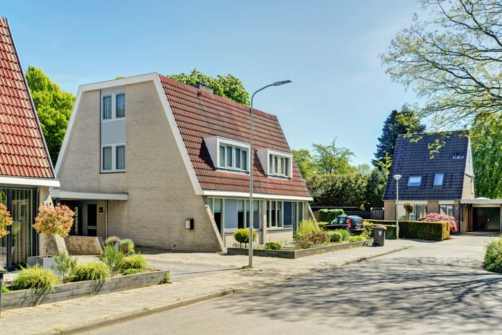 Photo 3 of Rubensstraat 37
