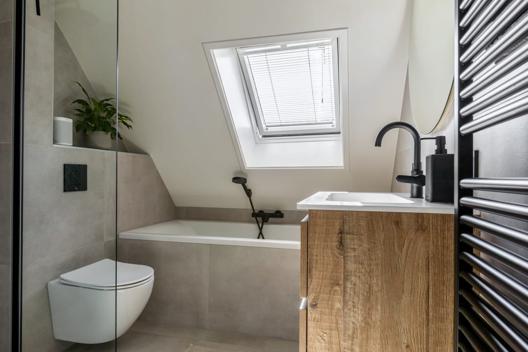 Charming Maisonnette with Luxury Bathroom in Green Surroundings — 26