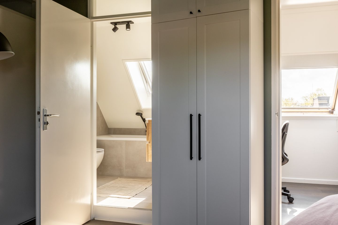 Charming Maisonnette with Luxury Bathroom in Green Surroundings — 29