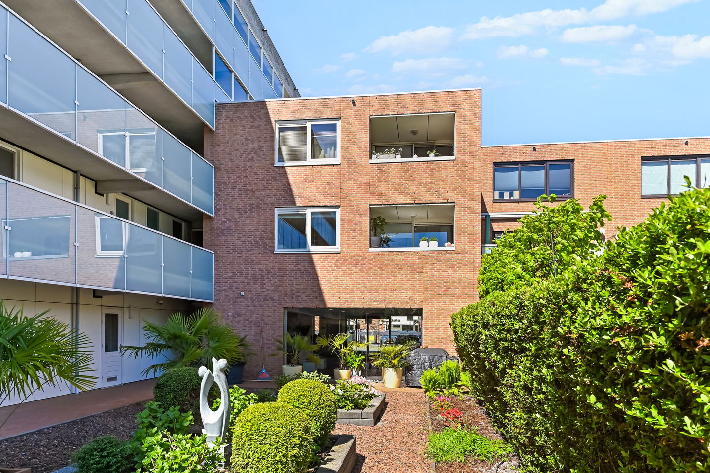 Photo 35 of Nieuwlandstraat 126