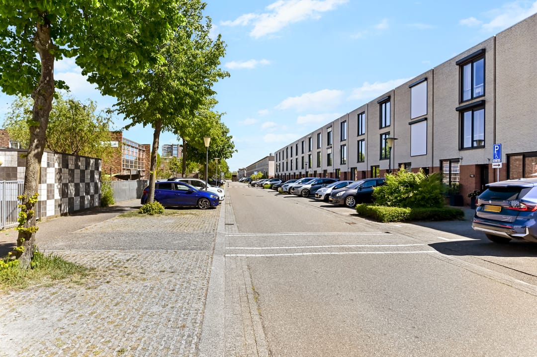 Photo 38 of Nieuwlandstraat 126