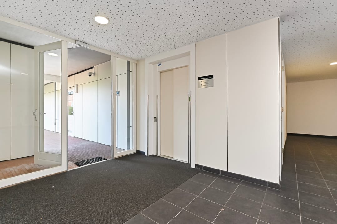 Photo 8 of Nieuwlandstraat 126