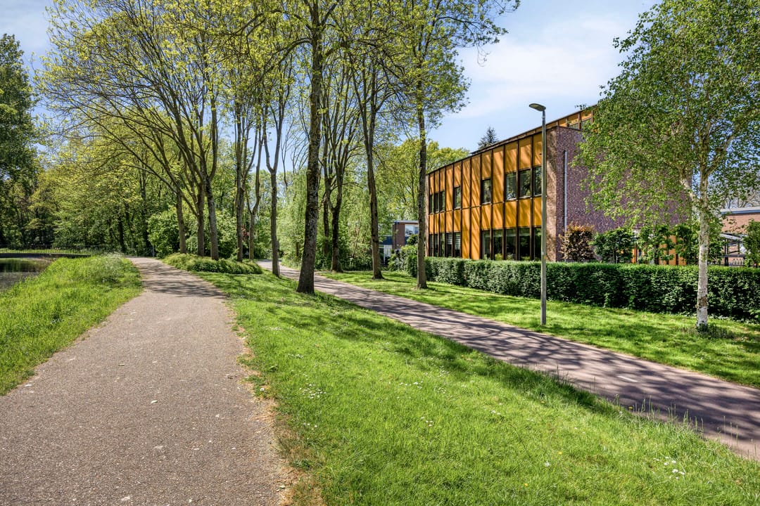Photo 11 of Darinckdelversstraat 28