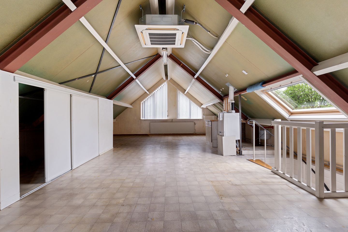 Foto 19 van Adelaar 92