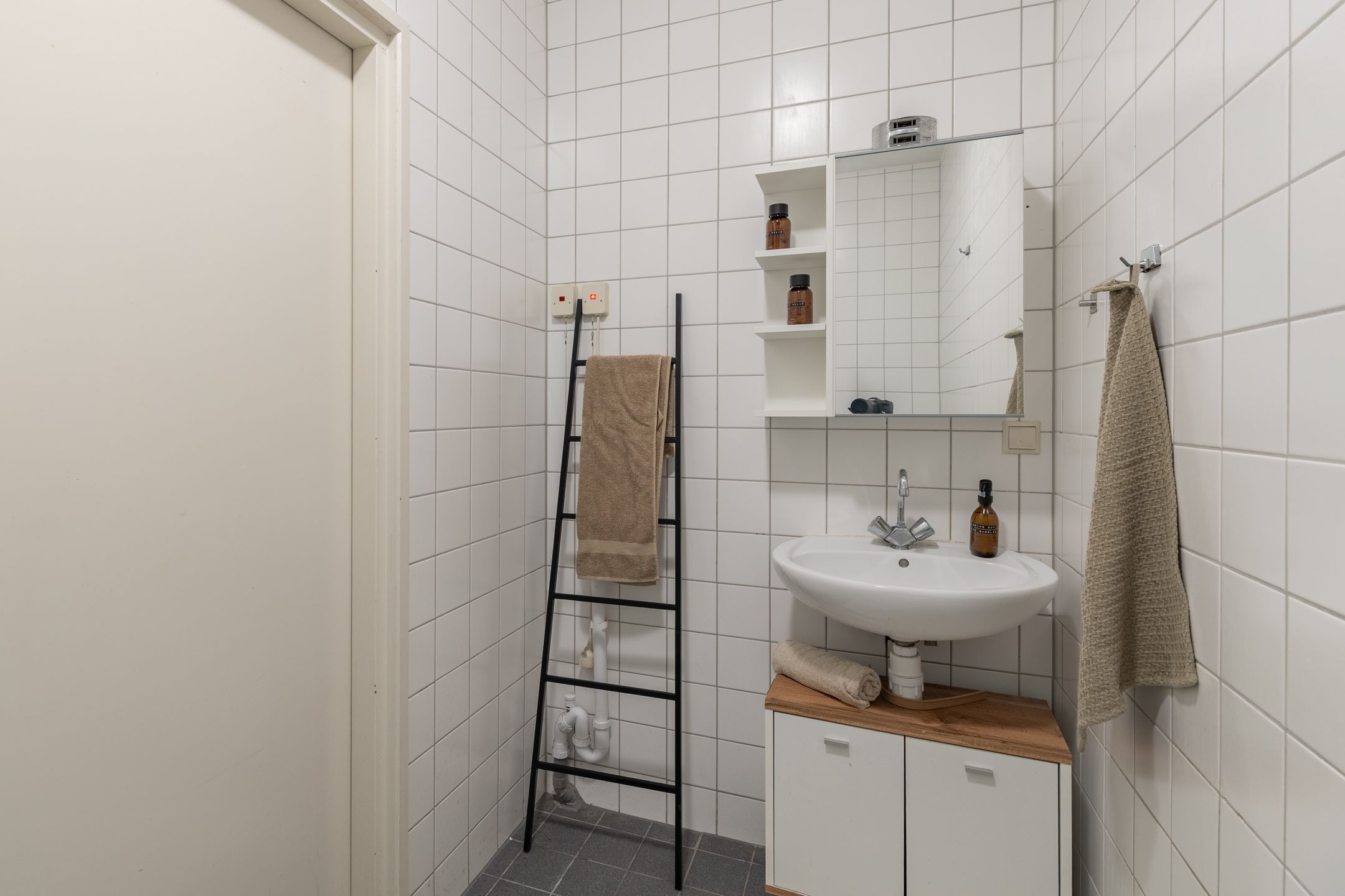 Photo 12 of Kanaalkade 49-B