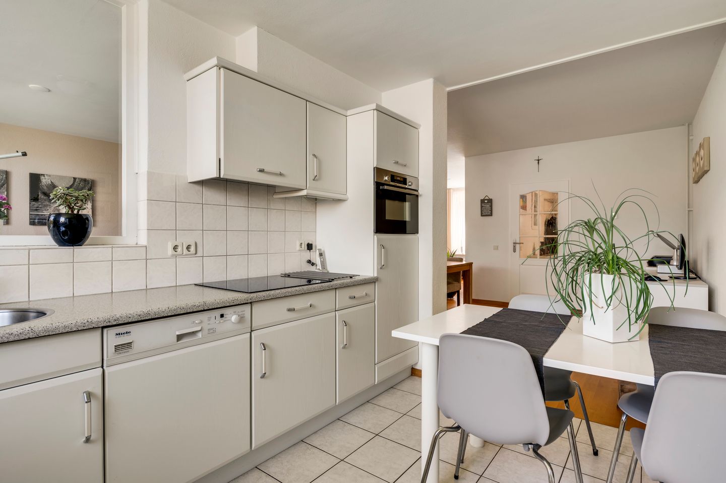 Photo 20 of Zwartveldsingel 8