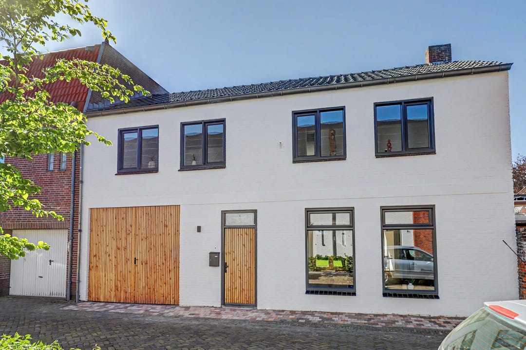 Foto 1 van Holstraat 3