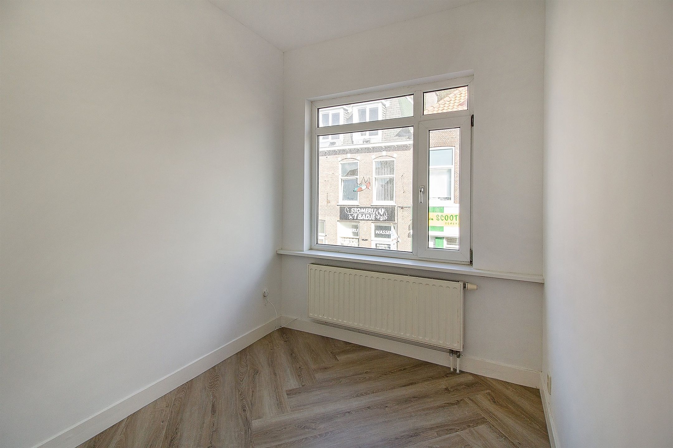 Photo 12 of Badhuisstraat 123