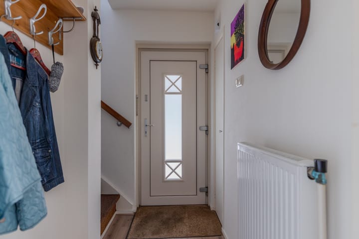 Twee-onder-één-kap te koop: Ds. Boekholtstraat 29, Surhuisterveen