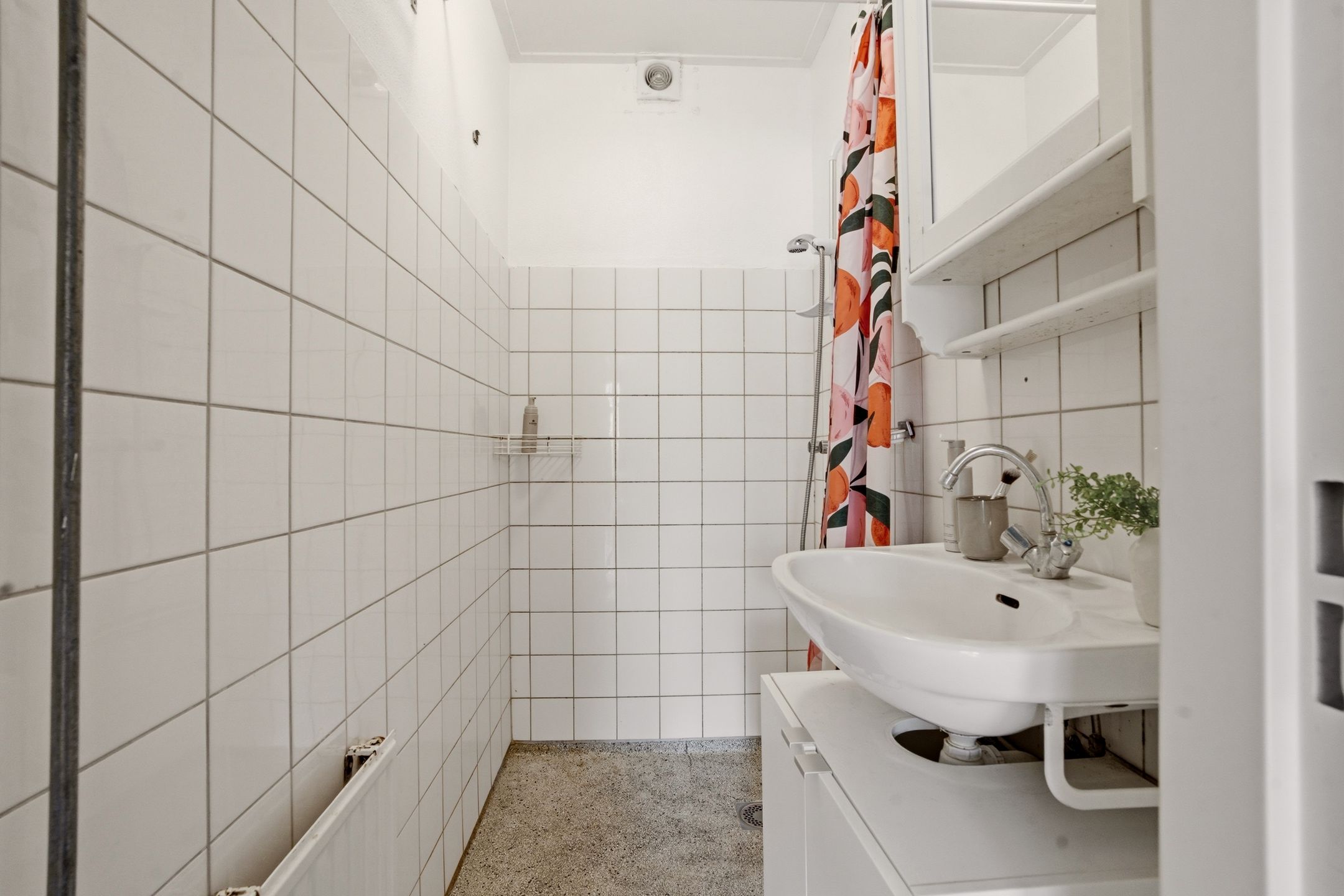 Photo 15 of Vincent van Goghstraat 4-B