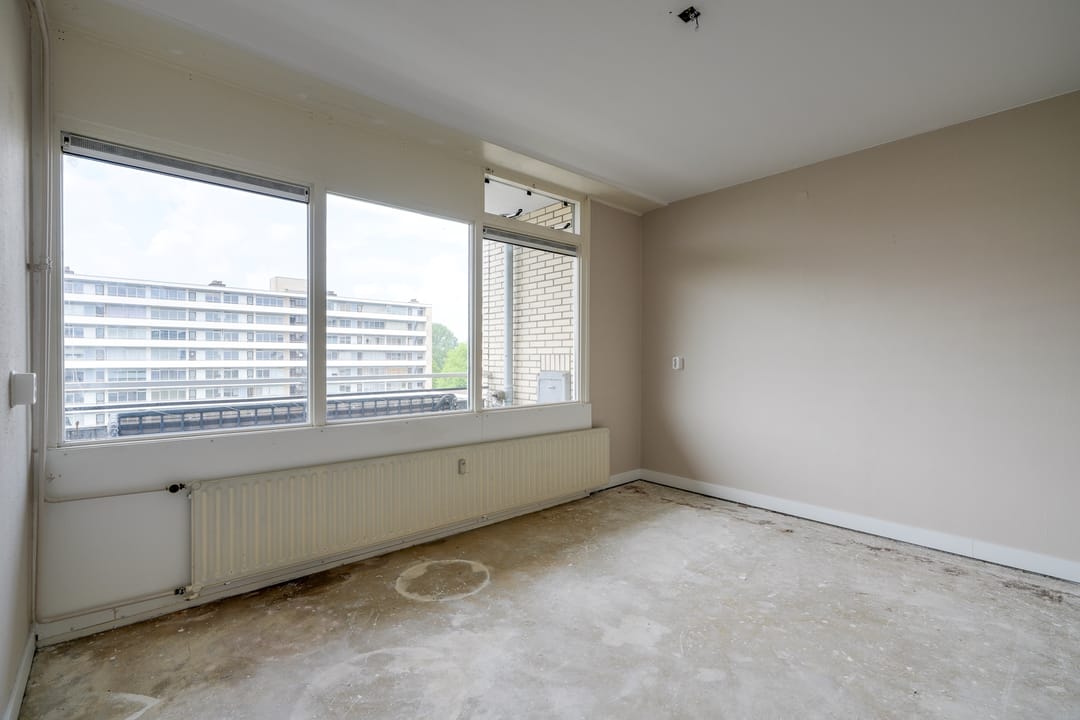 Bright Apartment with City Views in Utrecht Overvecht — 23